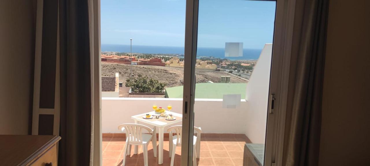 Vistas Al Mar En Caleta De Fuste Exterior photo